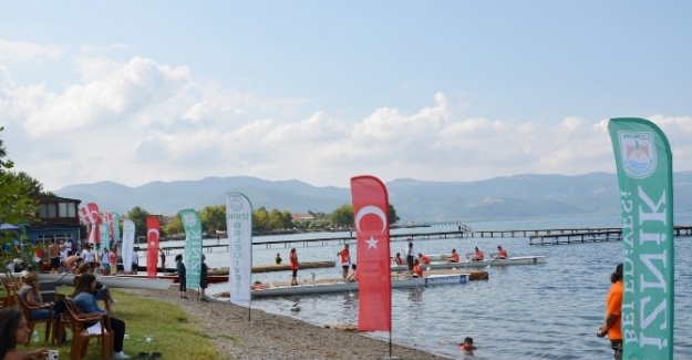 İznik Gölü’nde "Zafer Kupası" heyecanı