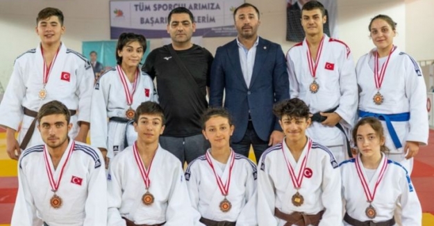 Gemlik Belediyespor Judo’da Ümitler 1. Liginde