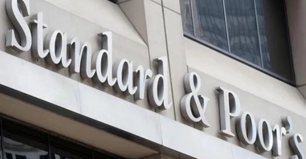 S&P Türkiye'nin yerel para kredi notunu düşürdü