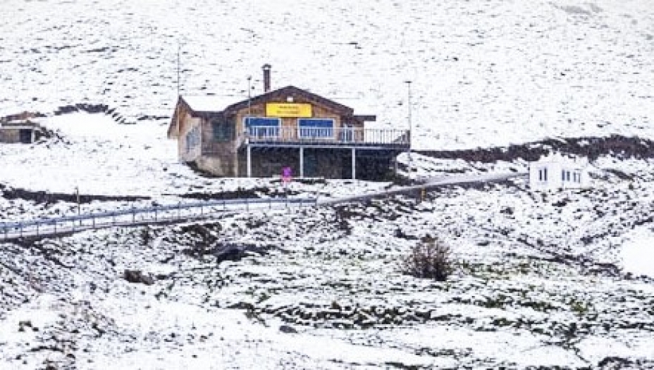 Yazı beklerken kış geldi: 8 kent beyaza büründü