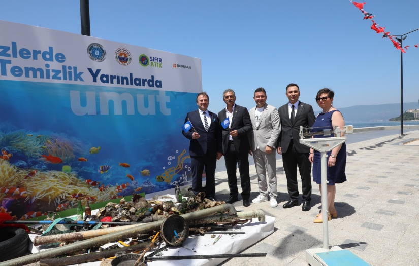 Gemlik Belediye Başkanı deniz dip temizliğine katıldı