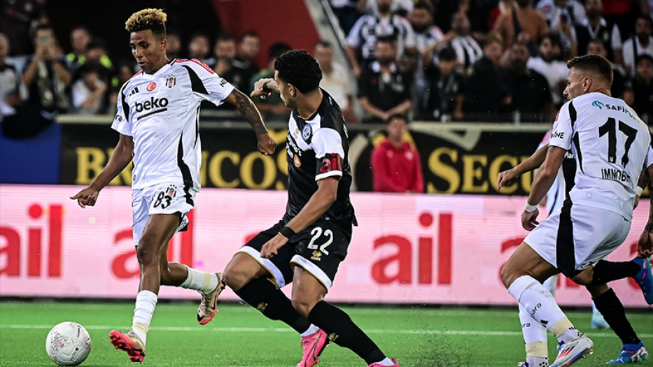 Beşiktaş üstünlüğünü koruyamadı; turu İstanbul'a bıraktı