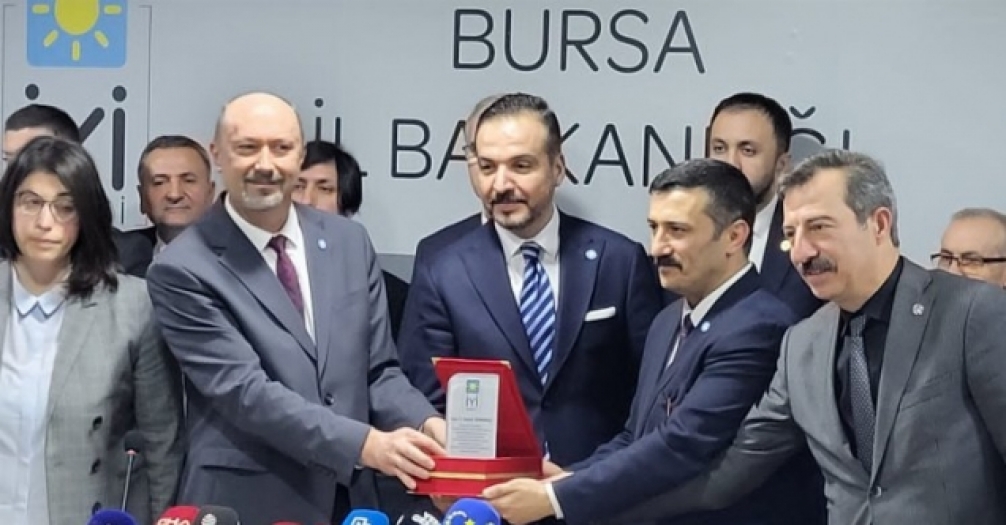 İYİ Parti Bursa İl Başkanı Dr. Mehmet Hasanoğlu görevinden istifa etti!