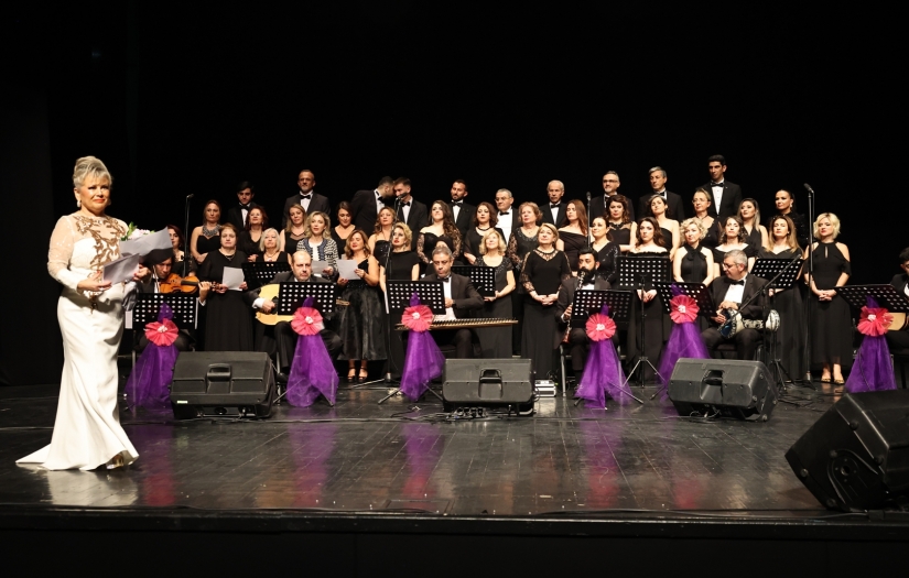 Türk Sanat Müziği Korosu’ndan muhteşem konser