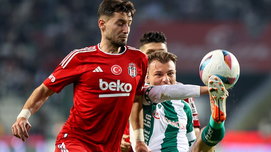 9 kişi kalan Konyaspor, Beşiktaş'ı yıktı!