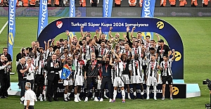 Beşiktaş Süper Kupa'yı tarihi farkla kazandı